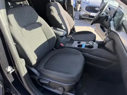 Photo 10 Ford Kuga  2.5 Duratec 180ch Hybrid FlexiFuel Titanium Business Powershift