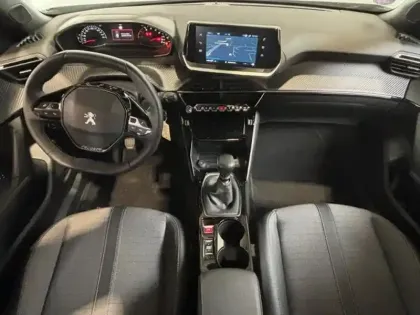 Photo 6 Peugeot 2008  1.2 130 Allure GPS Camera 180 Carplay