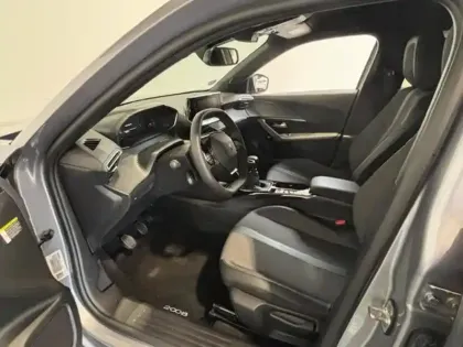 Photo 7 Peugeot 2008  1.2 130 Allure GPS Camera 180 Carplay