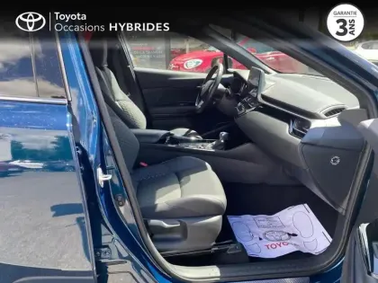 Photo 5 Toyota C-HR  2.0 Hybride 184ch Design Ultimate E-CVT