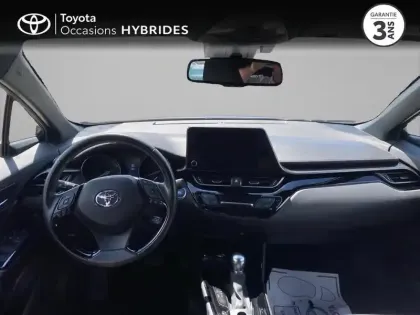 Photo 7 Toyota C-HR  2.0 Hybride 184ch Design Ultimate E-CVT