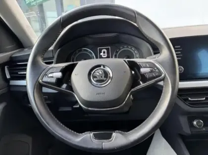 Photo 9 Skoda Scala  1.5 TSI 150ch Ambition