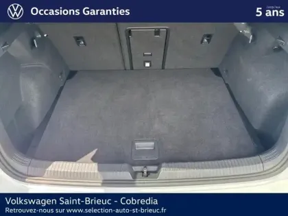 Photo 6 Volkswagen Golf  1.5 eTSI OPF 150ch R-Line DSG7