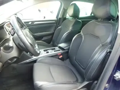 Photo 12 Renault Megane  1.3 TCe 140ch FAP Intens EDC