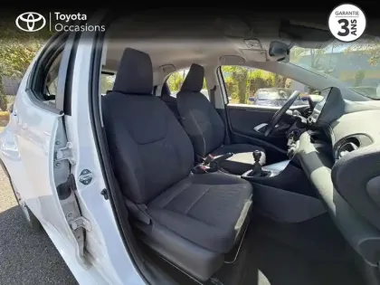 Photo 5 Toyota Yaris  120 VVT-i Dynamic Business 5p MC24