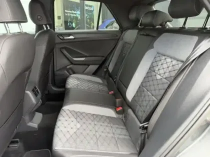 Photo 5 Volkswagen T-roc  1.5 TSI Evo2 150ch R-Line DSG7