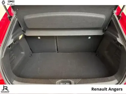 Photo 6 Renault Clio  1.8 E-Tech 160ch full hybrid Techno