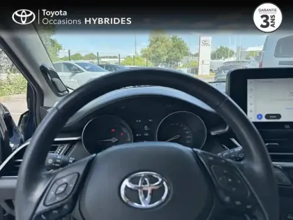 Photo 12 Toyota C-HR  2.0 Hybride 184ch Collection E-CVT