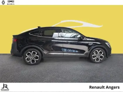 Photo 5 Renault Arkana  1.6 E-Tech 145ch Intens -21B