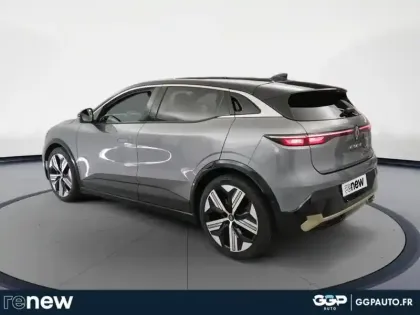 Photo 32 Renault Megane  E-Tech Electric EV60 220ch Iconic optimum charge -B