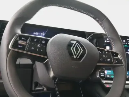 Photo 14 Renault Scenic  E-Tech Electric 220ch Techno esprit Alpine grande autonomie -24