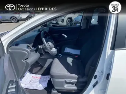 Photo 10 Toyota Yaris  120 VVT-i Dynamic Business 5p MC24