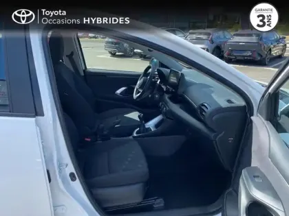 Photo 5 Toyota Yaris  120 VVT-i Dynamic Business 5p MC24