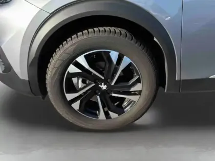 Photo 24 Peugeot 2008  1.2 PureTech 130ch S&S Allure Pack EAT8
