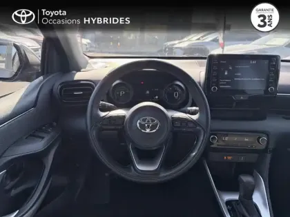 Photo 8 Toyota Yaris  116h Design 5p Pack Confort
