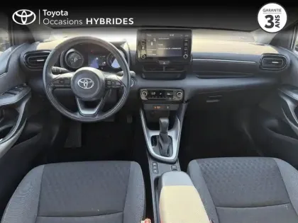 Photo 7 Toyota Yaris  116h Design 5p Pack Confort