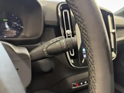 Photo 14 Volvo XC40  Recharge 231ch Start EDT