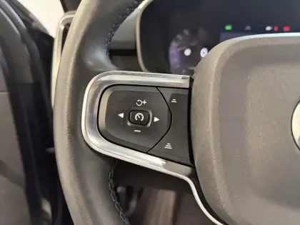 Photo 13 Volvo XC40  Recharge 231ch Start EDT