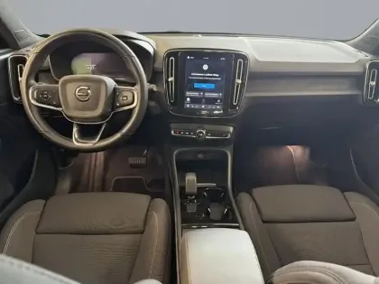 Photo 8 Volvo XC40  Recharge 231ch Start EDT
