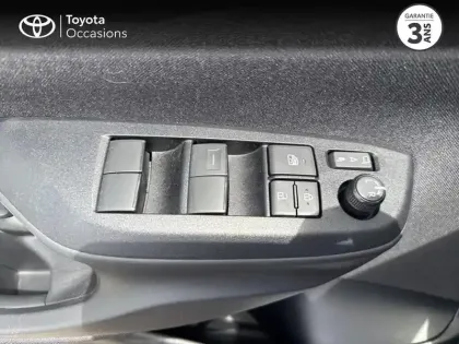 Photo 12 Toyota Yaris  120 VVT-i Dynamic Business 5p MY22