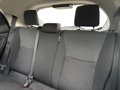 Photo 14 Toyota Yaris  116h Design 5p MY22