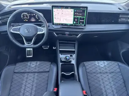 Photo 8 Volkswagen Tiguan  1.5 eHybrid 272ch R-Line DSG6