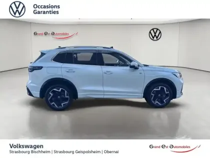 Photo 5 Volkswagen Tiguan  1.5 eHybrid 272ch R-Line DSG6