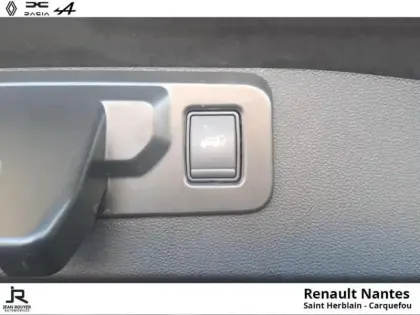 Photo 25 Renault Symbioz  1.6 E-Tech full hybrid 145ch Iconic - Solarbay & Pack Extended Grip