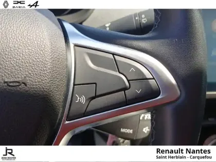 Photo 13 Dacia Duster  1.5 Blue dCi 115ch Prestige + 4x2