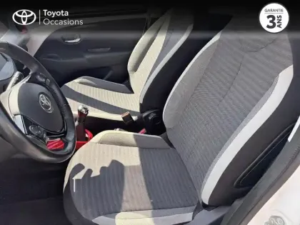 Photo 10 Toyota Aygo  1.0 VVT-i 72ch x-play 5p Pack Style Car Play