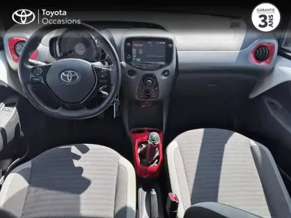 Photo 7 Toyota Aygo  1.0 VVT-i 72ch x-play 5p Pack Style Car Play