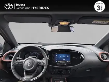 Photo 8 Toyota Aygo X  116h Graphic