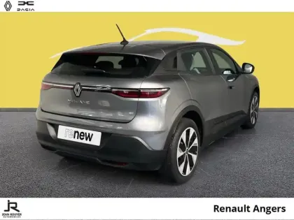 Photo 12 Renault Megane  E-Tech Electric EV60 130ch Evolution ER super charge -B