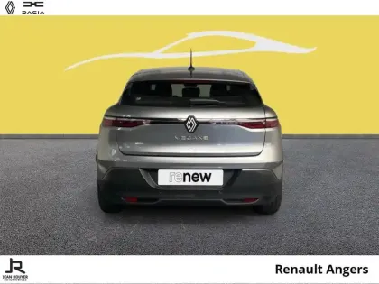 Photo 11 Renault Megane  E-Tech Electric EV60 130ch Evolution ER super charge -B