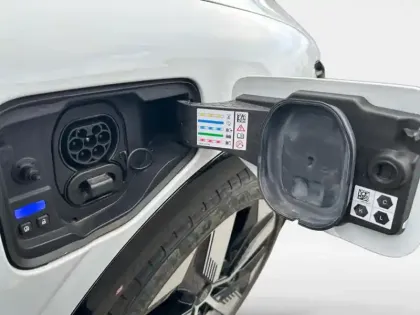 Photo 9 Renault Megane  E-Tech Electric EV60 220ch Techno optimum charge