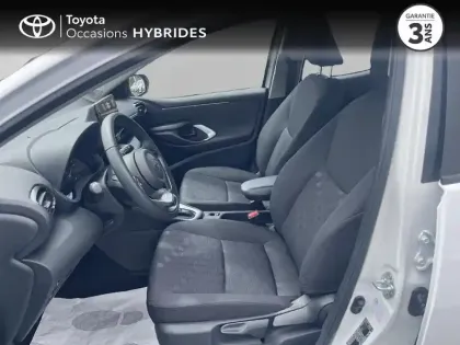 Photo 10 Toyota Yaris  116h Dynamic 5p MC24