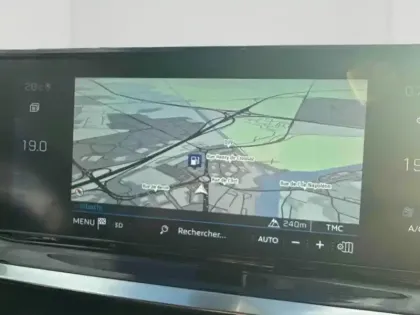 Photo 12 Peugeot 2008  1.2 PureTech 130ch S&S Roadtrip EAT8