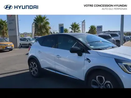 Photo 7 Renault Captur  1.6 E-Tech hybride 145ch Intens -21
