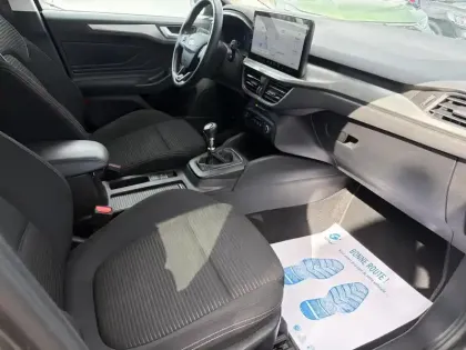 Photo 10 Ford Focus  1.0 Flexifuel mHEV 125 ch Titanium X Business