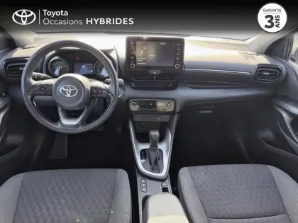 Photo 13 Toyota Yaris  116h Design 5p Pack Confort