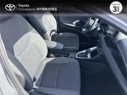 Photo 11 Toyota Yaris  116h Design 5p Pack Confort