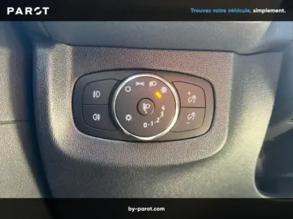 Photo 10 Ford Transit Courier Fourgonnette 1.0 EcoBoost 100ch Trend