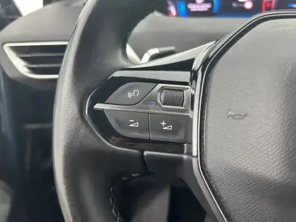 Photo 14 Peugeot 3008  PureTech 130ch S&S EAT8