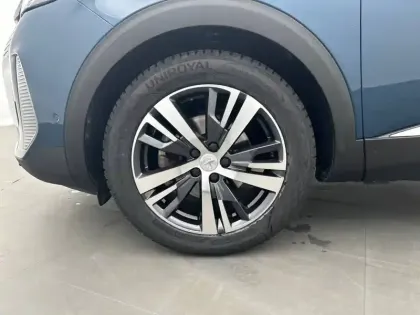Photo 12 Peugeot 3008  PureTech 130ch S&S EAT8