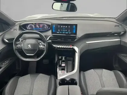 Photo 7 Peugeot 3008  PureTech 130ch S&S EAT8