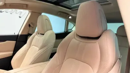 Photo 9 Maserati Levante  3.0 V6 Bi-Turbo 430 S Q4