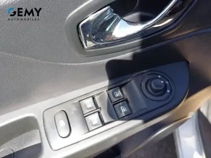 Photo 11 Renault Captur  TCe 90 Energy