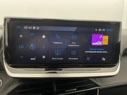 Photo 19 Peugeot 2008  Electrique 54 kWh 156 ch