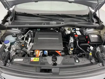 Photo 20 Peugeot 2008  Electrique 54 kWh 156 ch