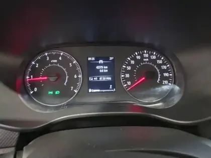 Photo 34 Dacia Sandero  SCe 65